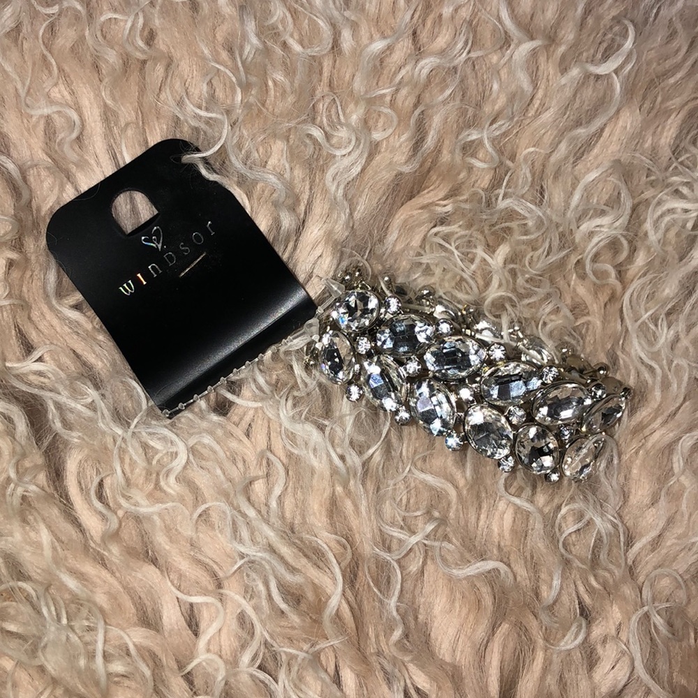 NWT bracelet ✨